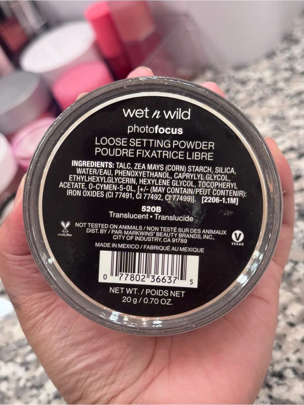 wet n wild Photofocus Loose Setting Powder - Black Lid, Clear Jar